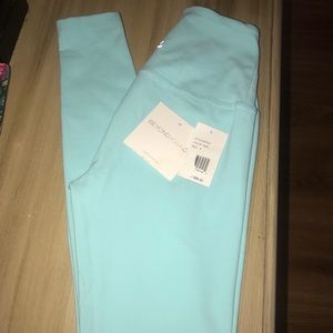 Beyond yoga leggings